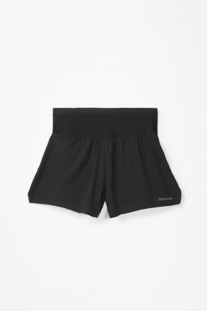 NNormal Race Shorts Schwarz | AVRDP-1025