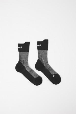 NNormal Running socks Schwarz | AGCON-8714